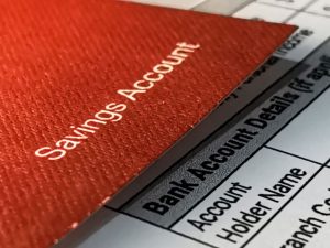 How Your Bank Account Balance Affects Your Personal Loan Application